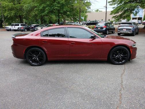2018 Dodge Charger SXT Plus