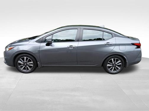 2020 Nissan Versa 1.6 SV