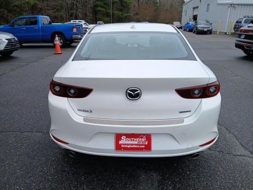 2022 Mazda Mazda3 FWD w/Premium Package