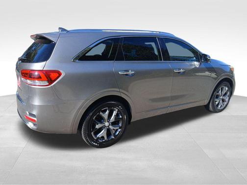 2017 Kia Sorento SX