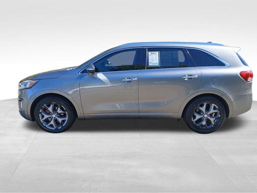2017 Kia Sorento SX