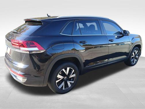 2022 Volkswagen Atlas Cross Sport 2.0T SE