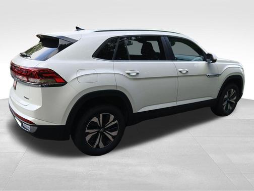 2026 Volkswagen Atlas Cross Sport 2.0T SE