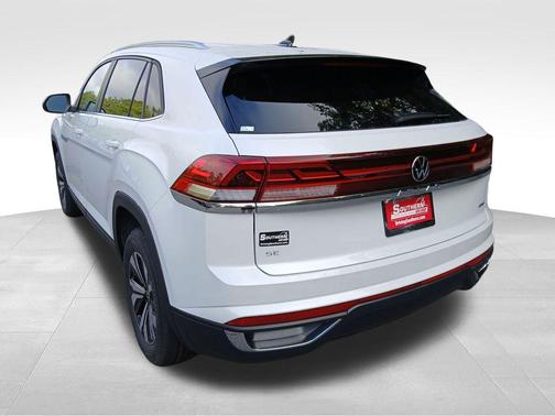 2026 Volkswagen Atlas Cross Sport 2.0T SE