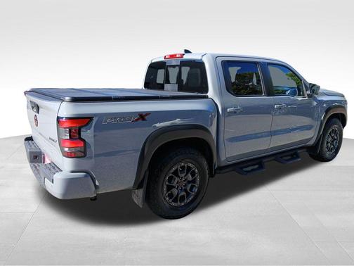 2023 Nissan Frontier PRO-X