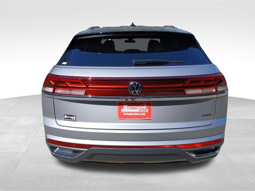 2026 Volkswagen Atlas Cross Sport 2.0T SE