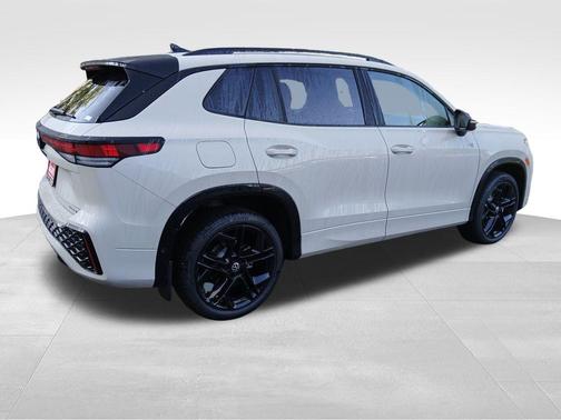 2025 Volkswagen Tiguan 2.0T SE R-Line Black