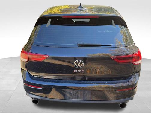 2023 Volkswagen Golf GTI 2.0T S
