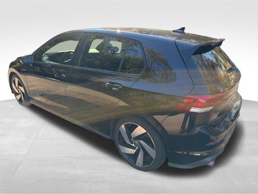 2023 Volkswagen Golf GTI 2.0T S