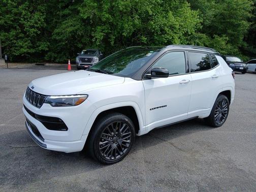 2023 Jeep Compass Altitude