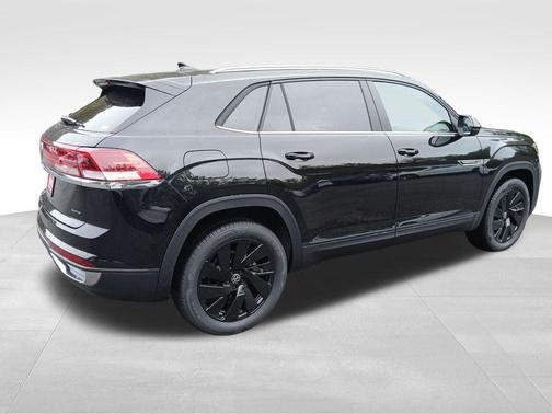 2026 Volkswagen Atlas Cross Sport 2.0T SE