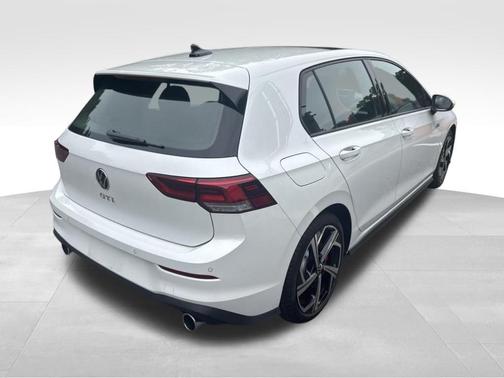 Opal White Pearl 2026 Volkswagen Golf GTI 2.0T SE