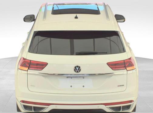 Pure White 2022 Volkswagen Atlas Cross Sport 2.0T SEL R-Line