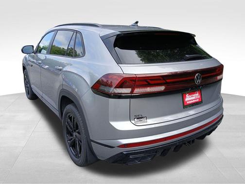 2026 Volkswagen Atlas Cross Sport 2.0T SEL R-Line Black