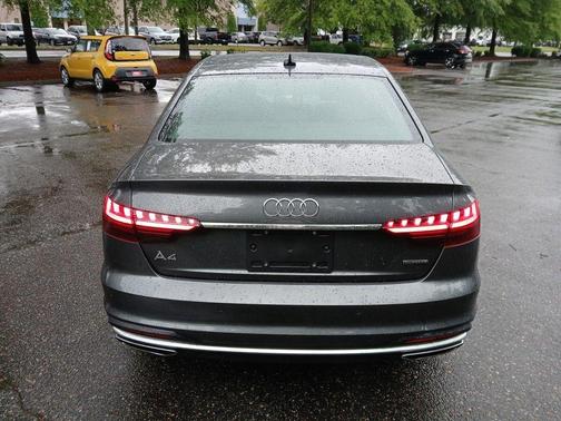 2022 Audi A4 45 S line Premium Plus