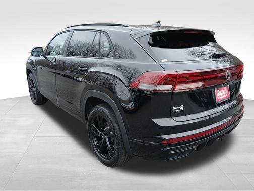 2025 Volkswagen Atlas Cross Sport 2.0T SEL R-Line Black