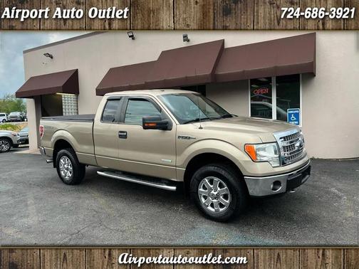 Beige 2014 Ford F-150 XLT