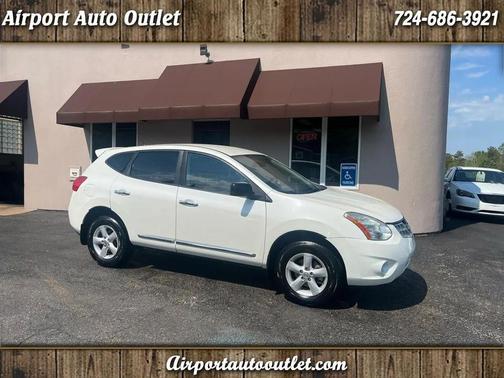 Pearl White 2012 Nissan Rogue S