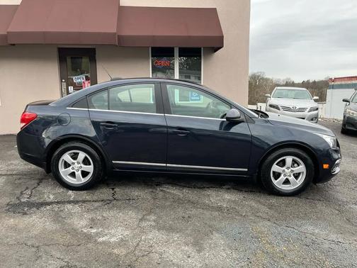 Blue Ray Metallic 2016 Chevrolet Cruze Limited 1LT