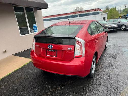 Barcelona Red Metallic 2013 Toyota Prius Three