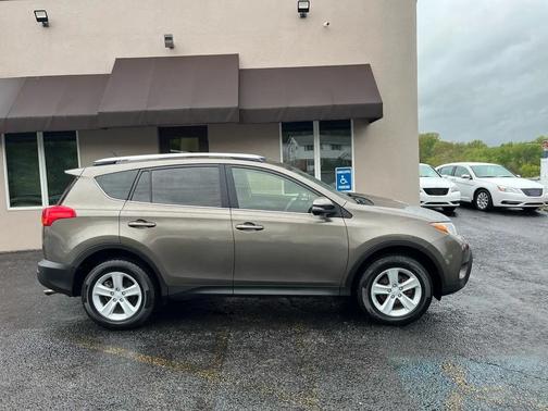 Pyrite 2013 Toyota RAV4 XLE