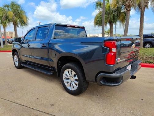 Photo 5 of 30 of 2022 Chevrolet Silverado 1500 Limited Custom