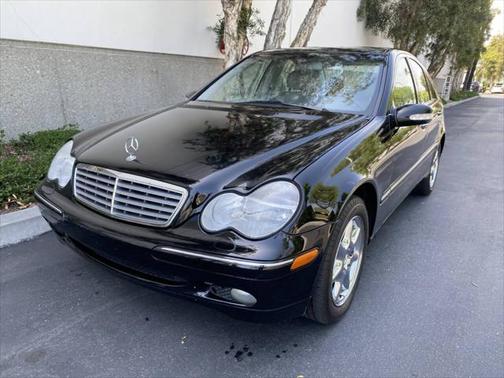 2002 Mercedes-Benz C-Class C 320 4dr Sedan