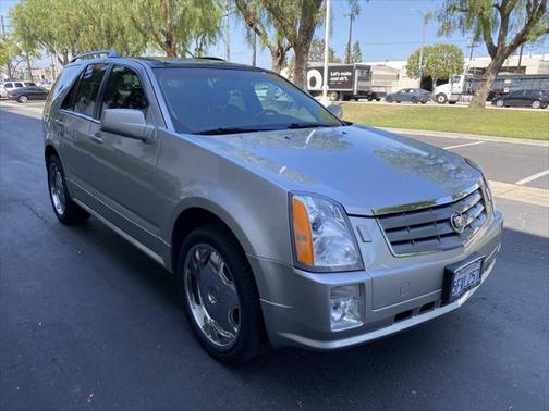 2004 Cadillac SRX V8