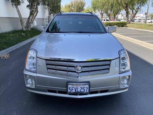 2004 Cadillac SRX V8