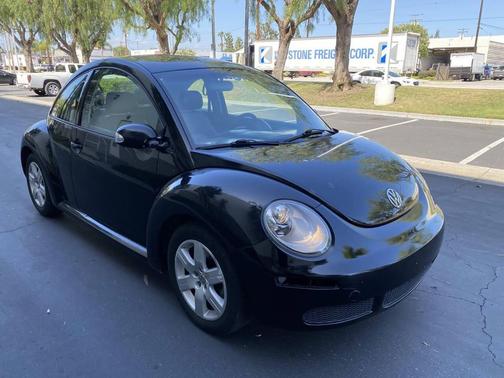 2007 Volkswagen New Beetle 2.5