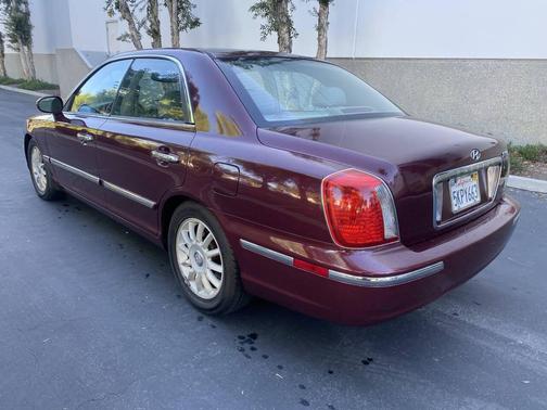 2004 Hyundai XG350 L 4dr Sedan