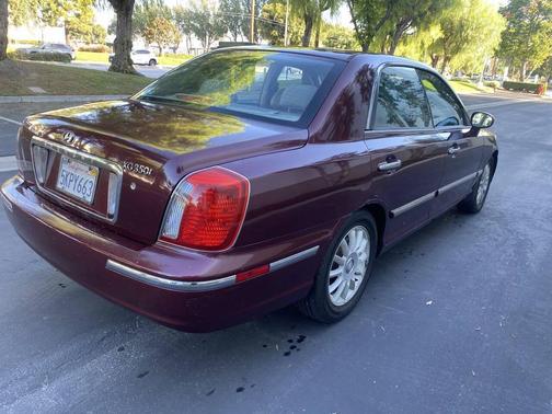 2004 Hyundai XG350 L 4dr Sedan
