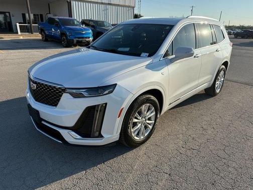 2021 Cadillac XT6 Luxury FWD