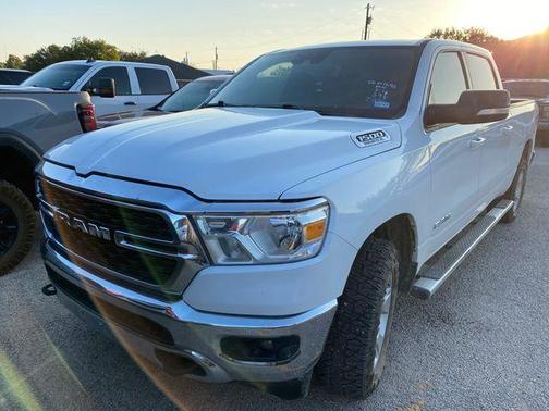 Bright White Clearcoat 2022 RAM 1500 Big Horn