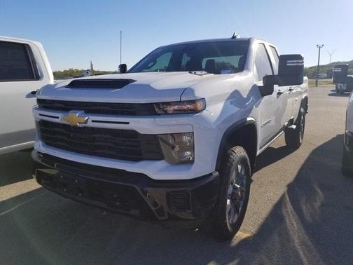 2026 Chevrolet Silverado 2500 Custom