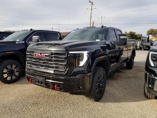 2026 GMC Sierra 2500 AT4