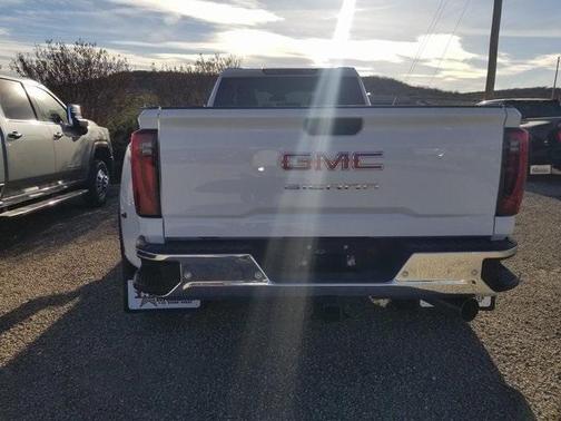 2026 GMC Sierra 3500 Pro