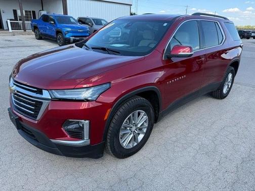 2022 Chevrolet Traverse LT Cloth