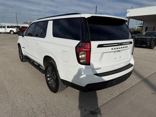 2023 Chevrolet Suburban Z71
