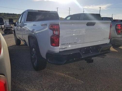 2026 Chevrolet Silverado 2500 Custom