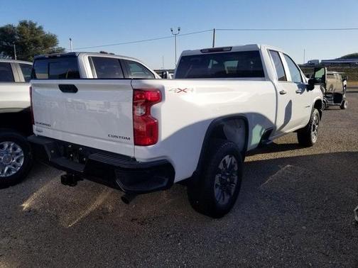 2026 Chevrolet Silverado 2500 Custom