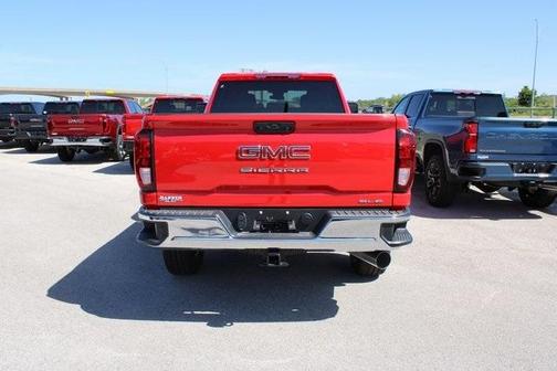 2025 GMC Sierra 2500 SLE