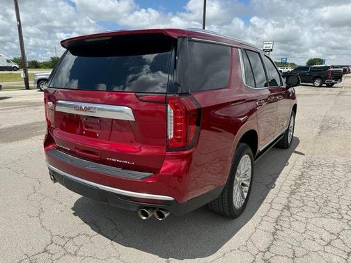 2024 GMC Yukon Denali
