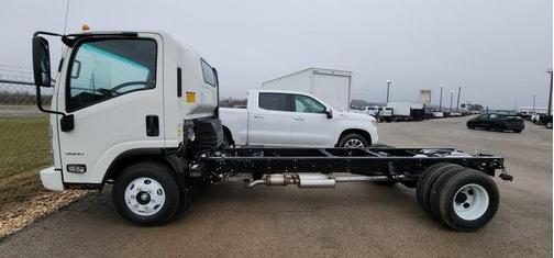 2024 Chevrolet Express 3500 HG LCF GAS
