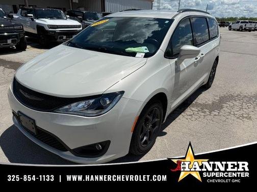 2020 Chrysler Pacifica Touring-L Plus