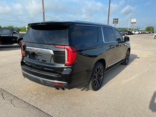 2024 GMC Yukon XL Denali