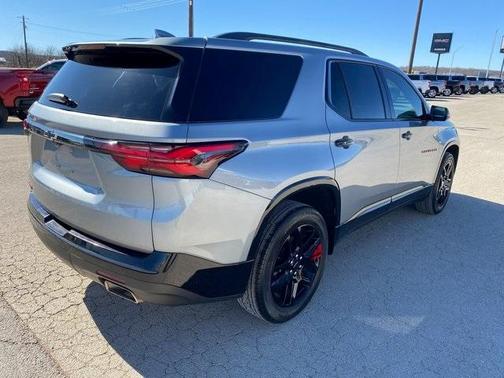 2023 Chevrolet Traverse Premier