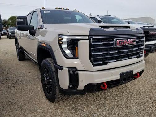 2026 GMC Sierra 2500 AT4