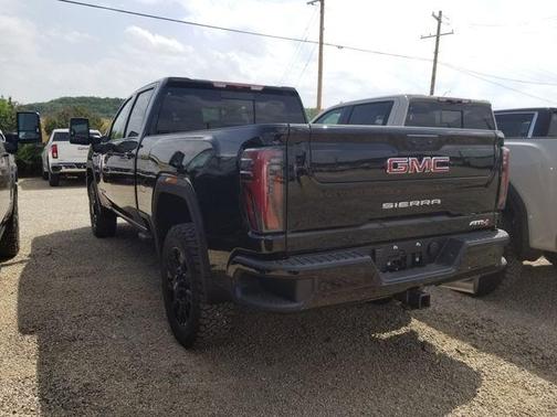 Onyx Black 2026 GMC Sierra 2500 AT4