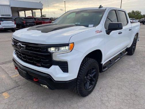 Summit White 2024 Chevrolet Silverado 1500 LT Trail Boss